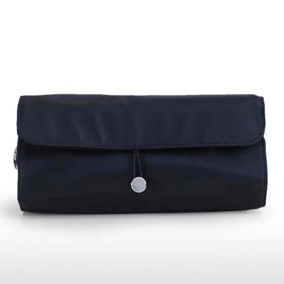 Roll Up Makeup Brush Organizer - Picture 2 of 7